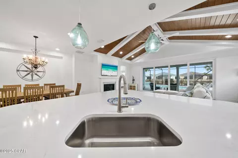 8462 Coral Reef Way, Panama City Beach, FL 32413