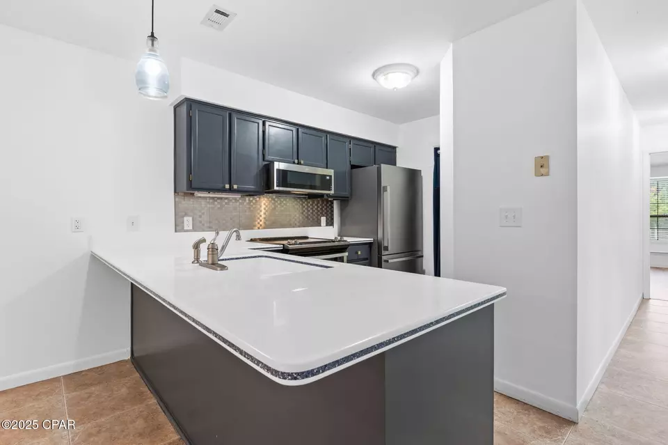  2026 Baker Ct #4, Panama City, FL 32401 photo 4