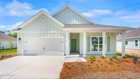 114 Walkabout Ct, Port St Joe, FL 32456