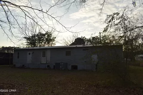897 8th St, Chipley, FL 32428 photo 4