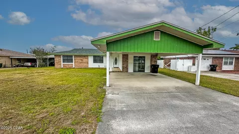 907 Bob Little Rd, Panama City, FL 32404
