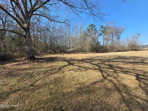59 Enfinger Rd, Chipley, FL 32428 photo 10