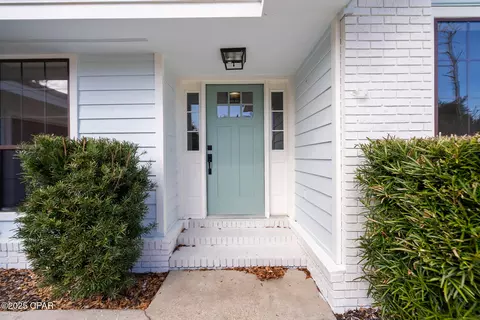 4021 Osprey Point Pt, Panama City, FL 32409