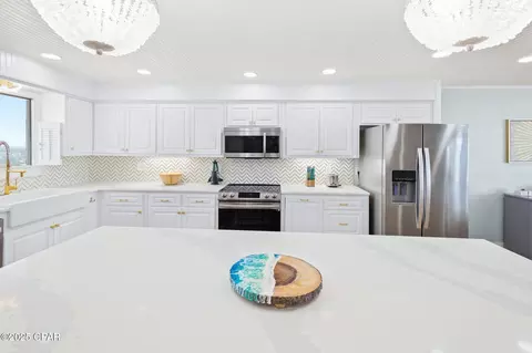 5801 Thomas Dr #1404, Panama City Beach, FL 32408