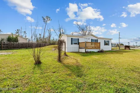 3134 Amanda Cir, Panama City, FL 32404