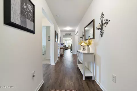 4701 Windsor Park Ln, Panama City, FL 32404