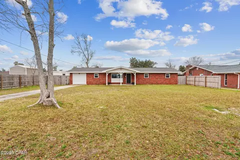 6025 Enzor St, Panama City, FL 32404
