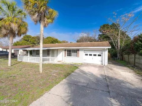 223 Santo Thomas St, Panama City Beach, FL 32413