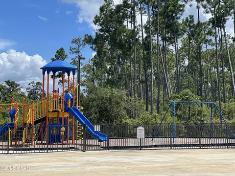 9704 Sweetfield Ln, Panama City, FL 32409