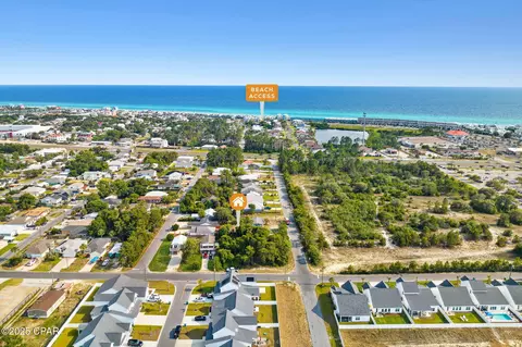 616 Lake Powell Dr, Panama City Beach, FL 32413