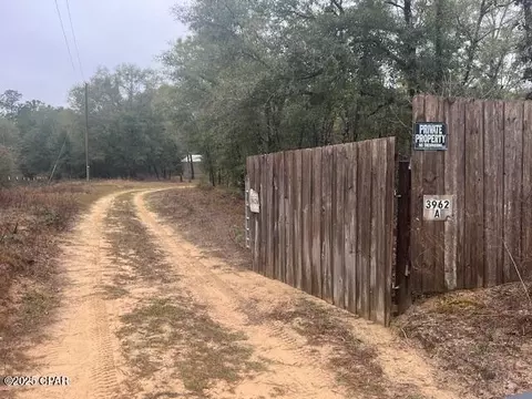 3962 A Moss Hill Rd, Chipley, FL 32428 photo 2