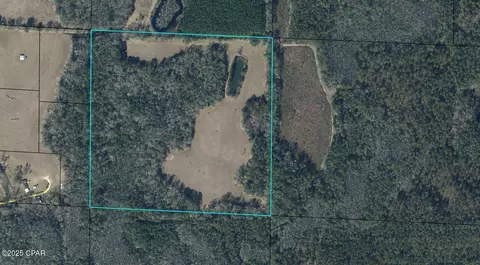 2894 Double Ought Ln, Bonifay, FL 32425