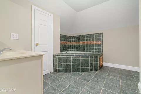 721 5th St, Chipley, FL 32428 photo 25