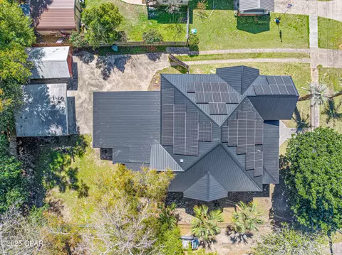 721 5th St, Chipley, FL 32428 photo 4