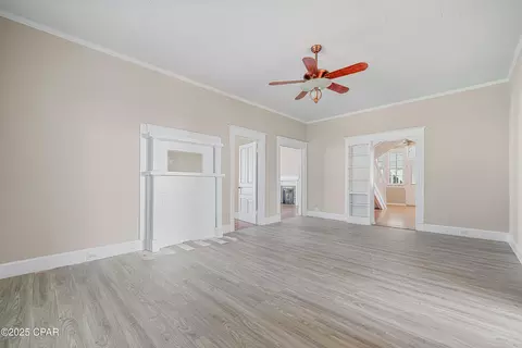 721 5th St, Chipley, FL 32428 photo 6
