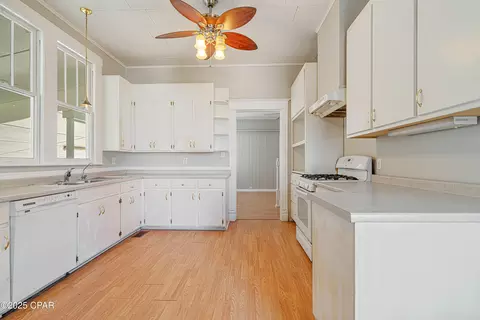 721 5th St, Chipley, FL 32428 photo 23