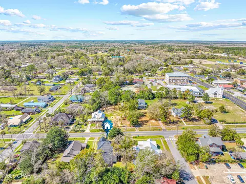 721 5th St, Chipley, FL 32428 photo 3