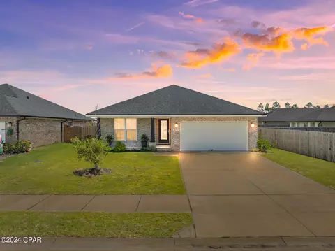 3872 Sandpine Way, Panama City, FL 32404