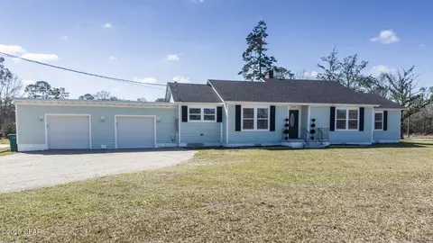 1277 South Blvd, Chipley, FL 32428