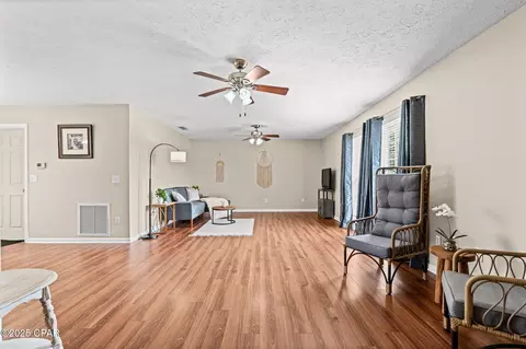 6725 Boat Race Rd, Panama City, FL 32404