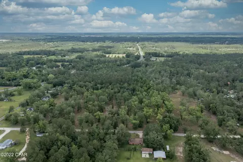 000 Plum Ave, Chipley, FL 32428 photo 4