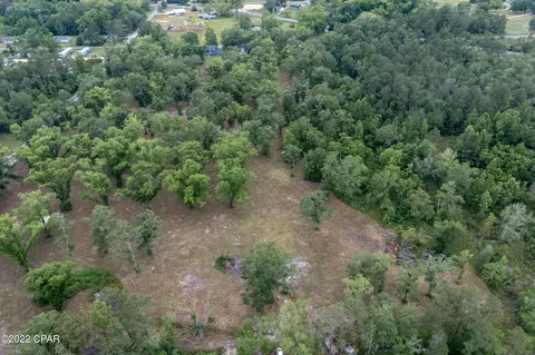 000 Plum Ave, Chipley, FL 32428 photo 5