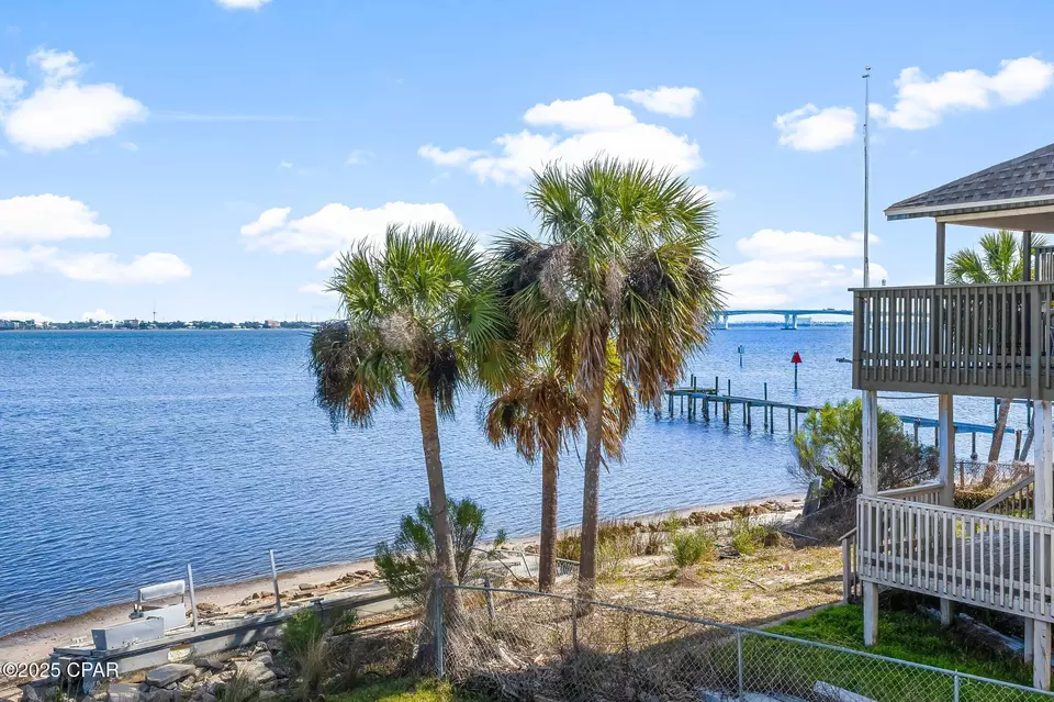 View/Area - 1033 Bay Cir, Panama City Beach, FL 32407 photo 2 of 12