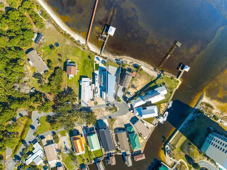 View/Area - 1033 Bay Cir, Panama City Beach, FL 32407 photo 11 of 12
