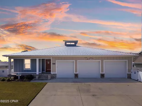 6333 Palm Ct, Panama City, FL 32408
