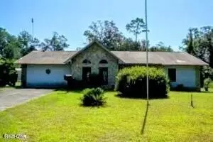 2186 Mill Rd, Cottondale, FL 32431