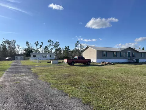 7537 N Gainer Bayou Rd, Panama City, FL 32409