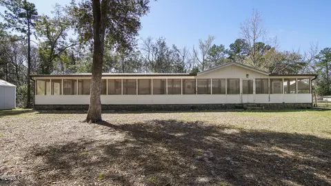 1566 B Government St, Ponce De Leon, FL 32455