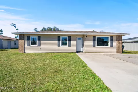 2510 Jason Dr, Lynn Haven, FL 32444