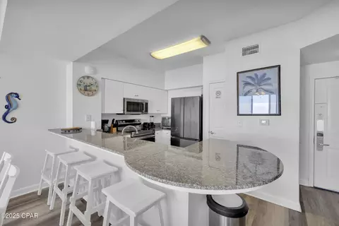 9900 S Thomas Dr #811, Panama City, FL 32408
