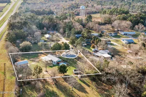 825 Idlewood Ct, Bonifay, FL 32425