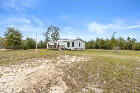 1811 Quail Roost Dr, Cottondale, FL 32431