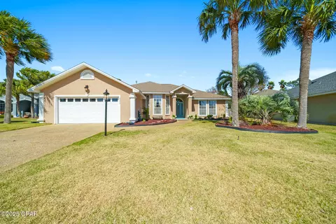 8302 Palm Garden Blvd, Panama City, FL 32408