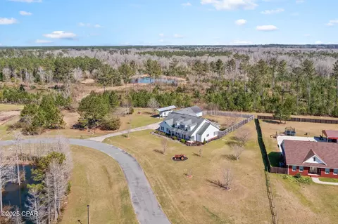 553 Lakepointe Dr, Chipley, FL 32428 photo 44