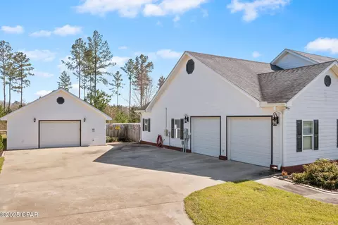 553 Lakepointe Dr, Chipley, FL 32428 photo 30