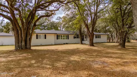 7095 Providence Church Rd, Grand Ridge, FL 32442