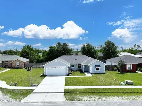 1705 Rhett Pl, Lynn Haven, FL 32444