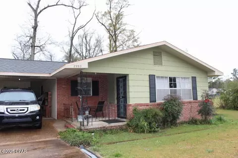 2993 Noland St, Marianna, FL 32446