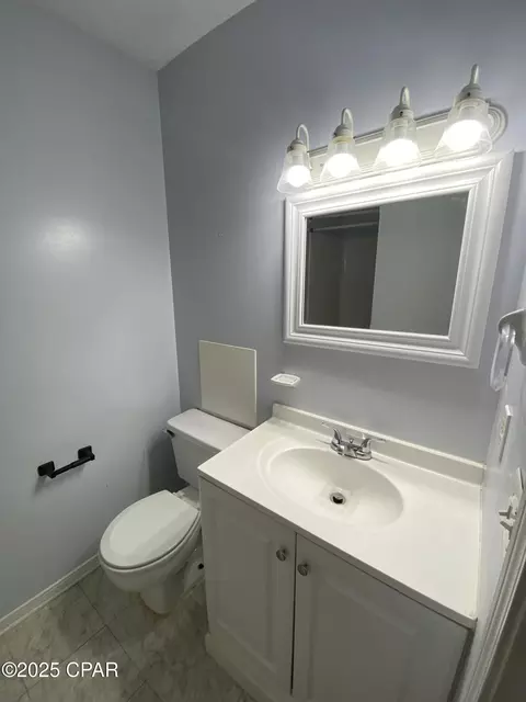 905 E Pine Forest Dr, Lynn Haven, FL 32444 photo 12