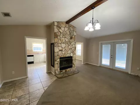 905 E Pine Forest Dr, Lynn Haven, FL 32444 photo 3