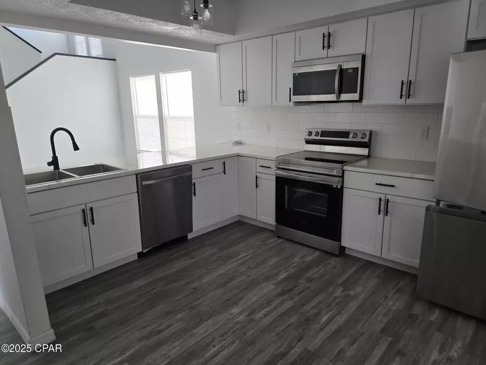 Kitchen - 2706 Ravenwood Ct, Lynn Haven, FL 32444 photo 1 of 1