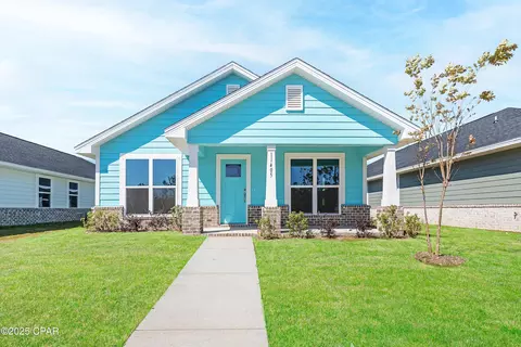 11405 Godart St, Panama City, FL 32404