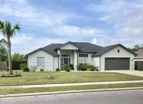 8226 James St, Panama City, FL 32404