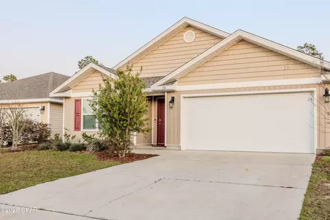 130 Merrion Rd, Southport, FL 32409