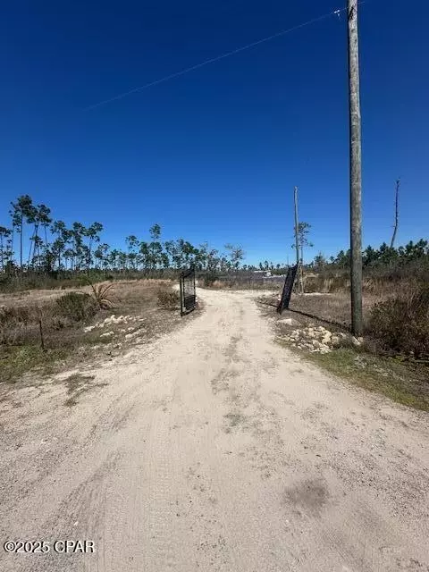 12111 Hauser Rd, Panama City, FL 32404