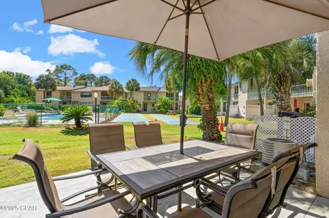 115 Tonya Ln, Panama City Beach, FL 32407